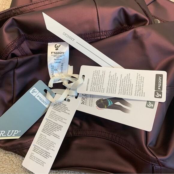 FREDDY WR.UP metallic deep purple high waisted Faux leather leggings Sz L NWT - Picture 6 of 12